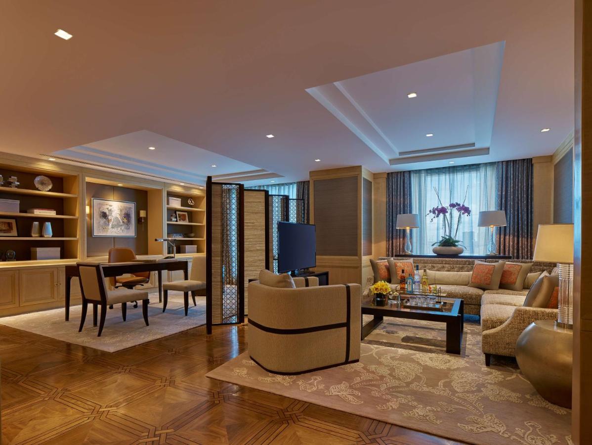 Shangri-La The Fort, Manila Тагуиг Екстериор снимка