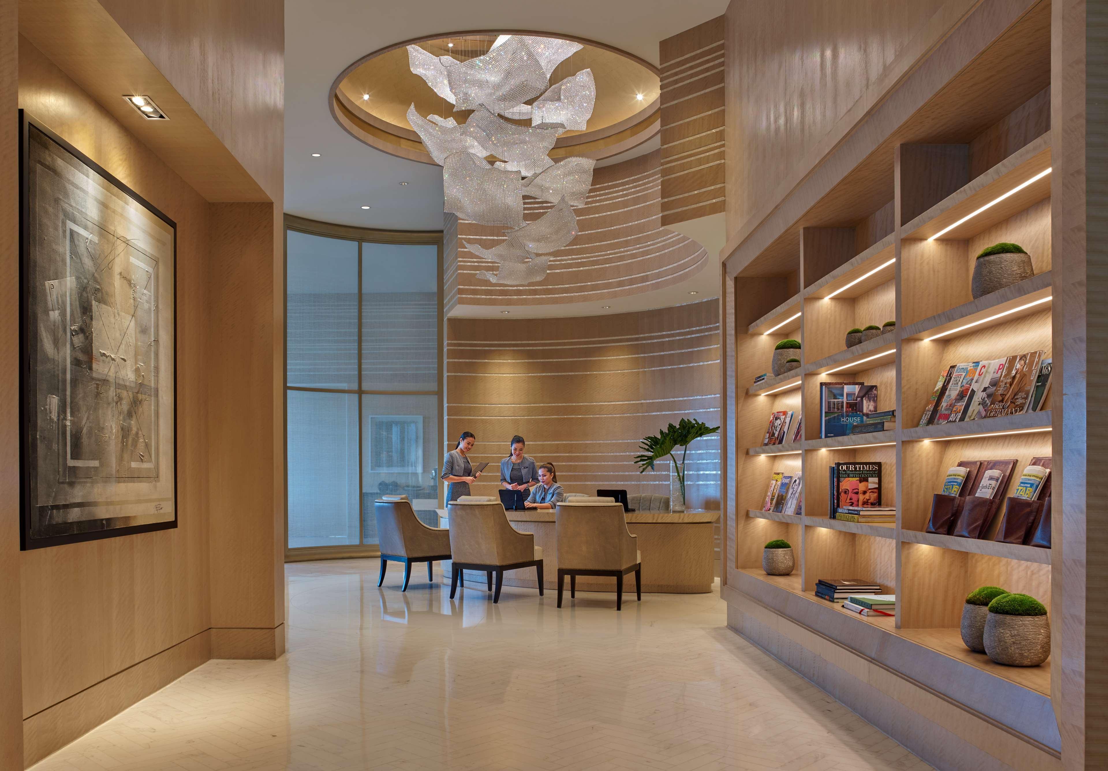 Shangri-La The Fort, Manila Тагуиг Екстериор снимка