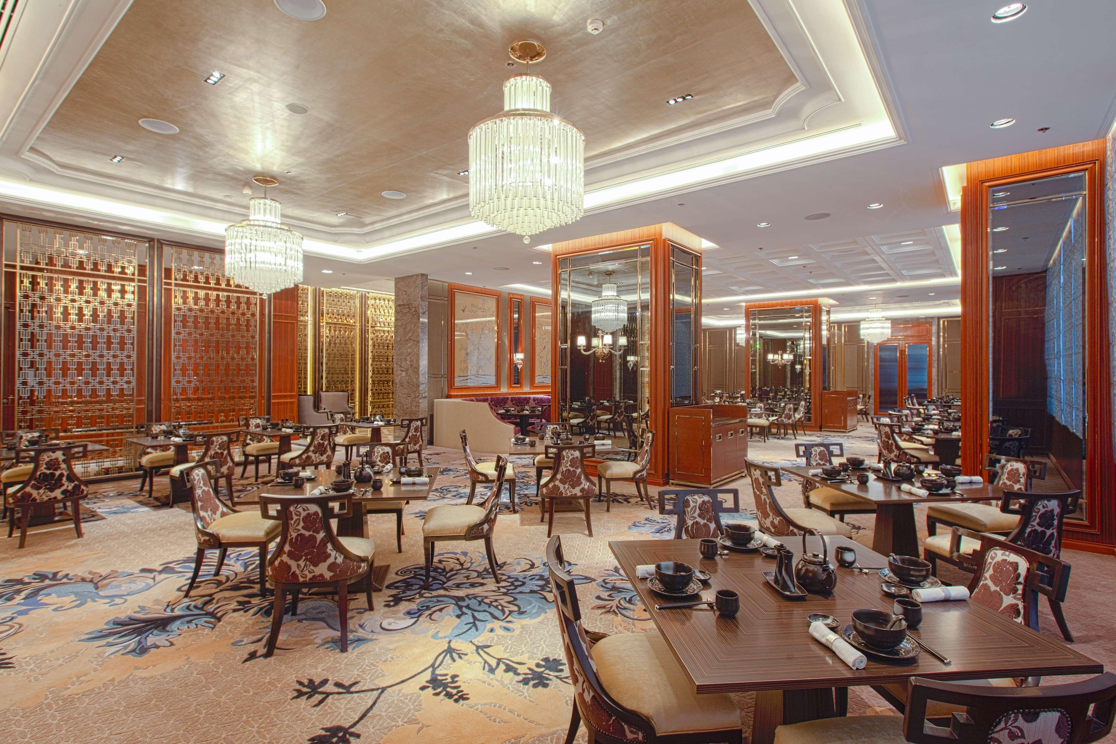 Shangri-La The Fort, Manila Тагуиг Екстериор снимка