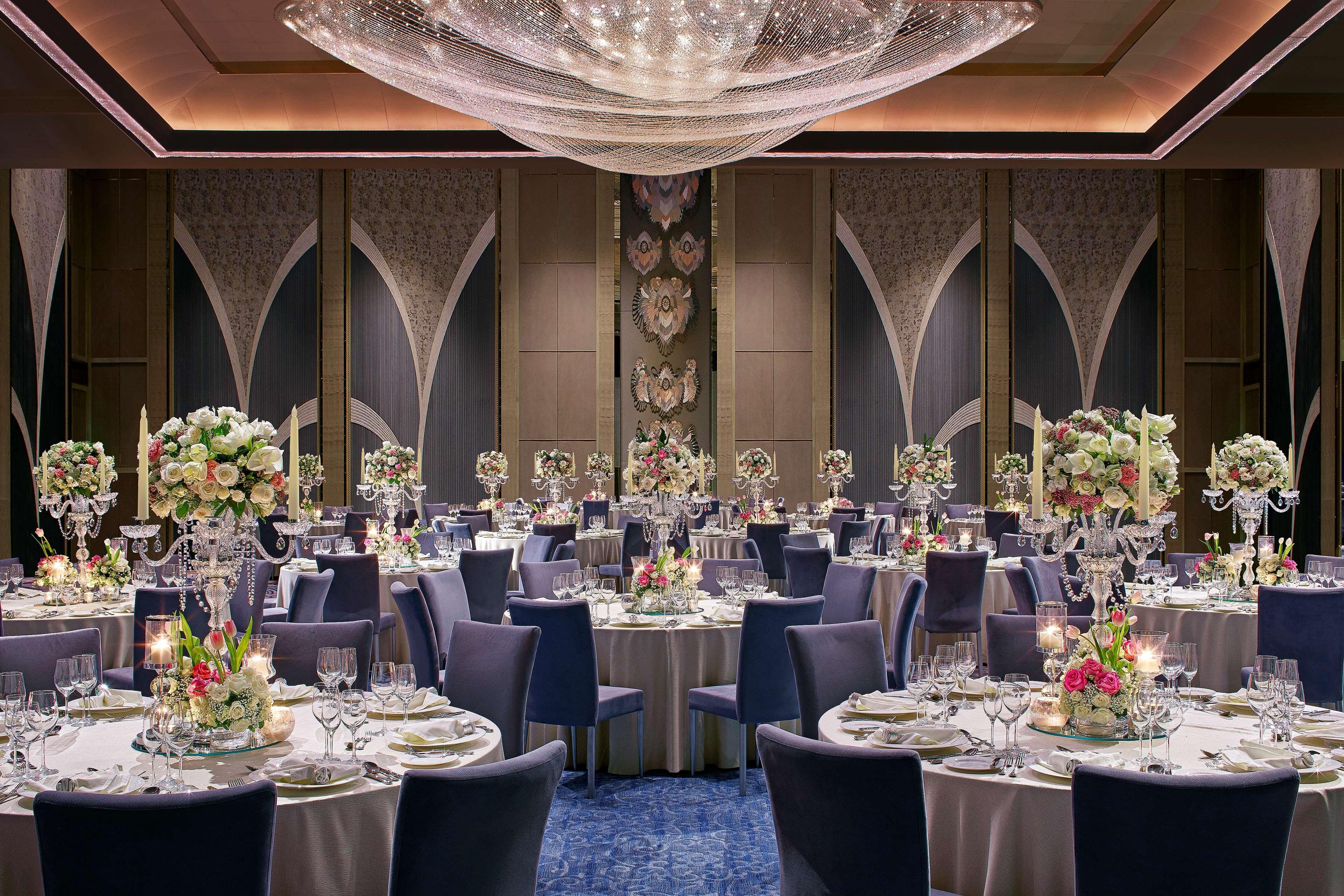 Shangri-La The Fort, Manila Тагуиг Екстериор снимка