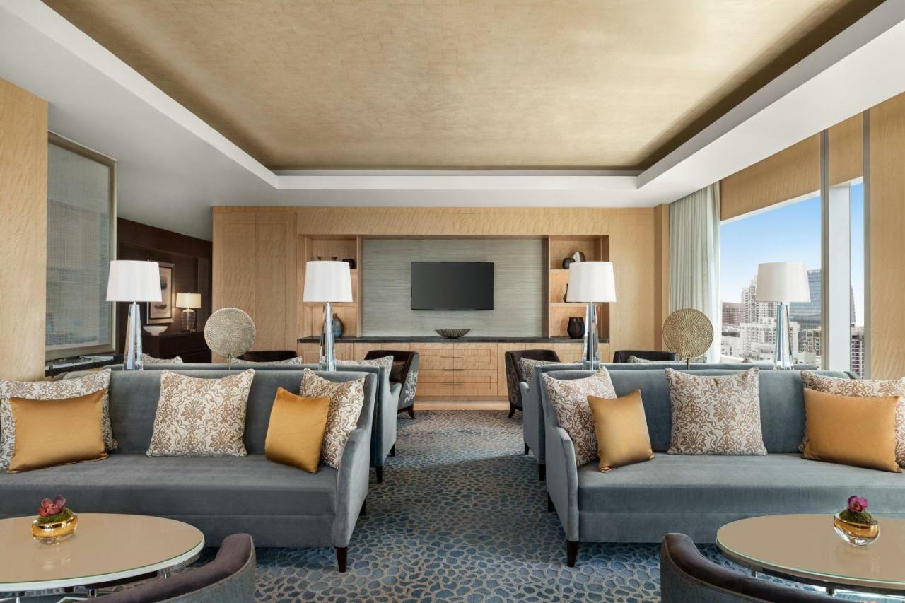 Shangri-La The Fort, Manila Тагуиг Екстериор снимка